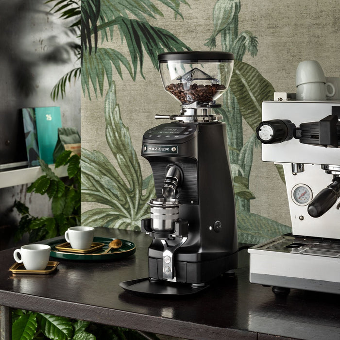Mazzer Mini G Grind-by-Weight Compact Espresso Grinder - Black detail